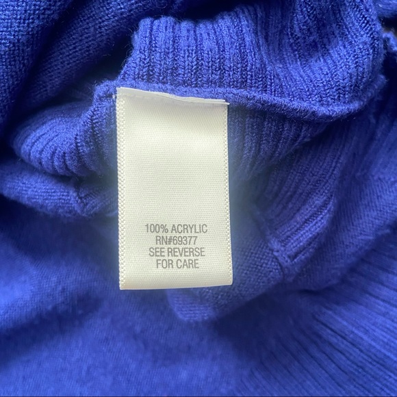 Croft & Barrow blue turtleneck with square bottom size M GUC - Picture 3 of 4